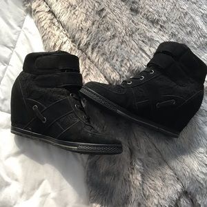 Lace up booties